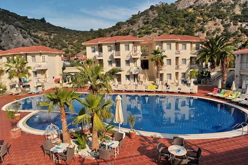 אולודניץ The Blue Lagoon Deluxe Hotel מראה חיצוני תמונה